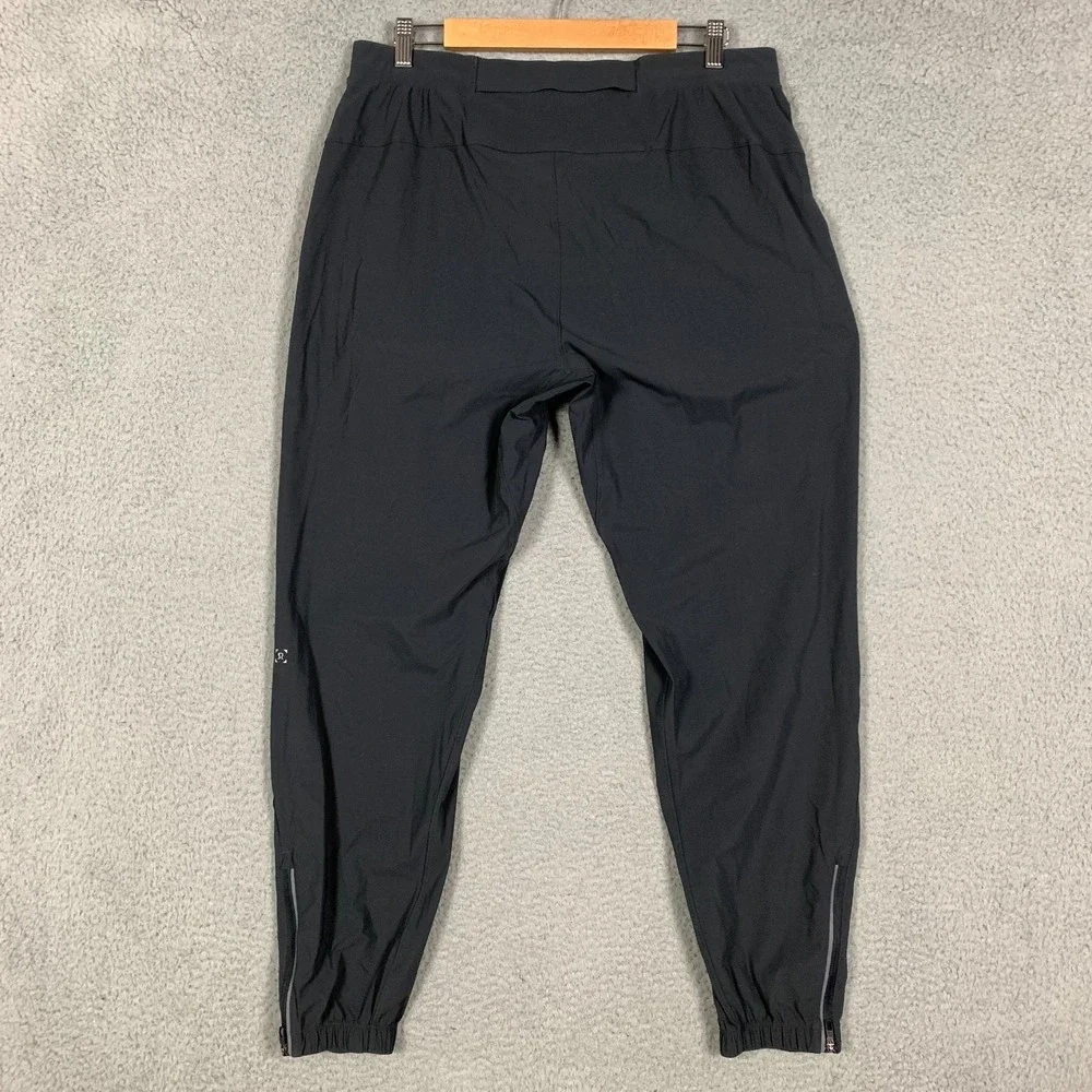 Lululemon Surge Jogger Men's XL Gray/Black Classic Tapered Pant Running Training